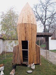 10 Amazing Chicken Coops From Around The World
